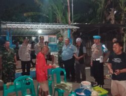 Polsek Wedarijaksa Gelar Patroli Bersama Forkopimcam dan Monitoring Satkamling